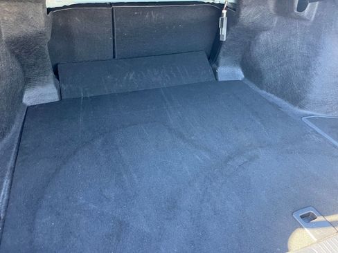 Used 2025 Toyota Camry LE image 31