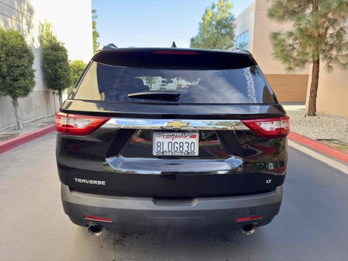 Used 2019 Chevrolet Traverse LT image 13