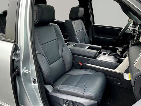 New 2026 Toyota Tundra Platinum AWD/4WD image 19
