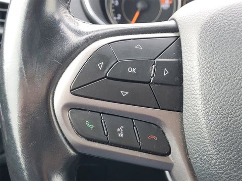 Used 2020 Jeep Cherokee Latitude Lux w/ Quick Order Package 26H Lux image 19