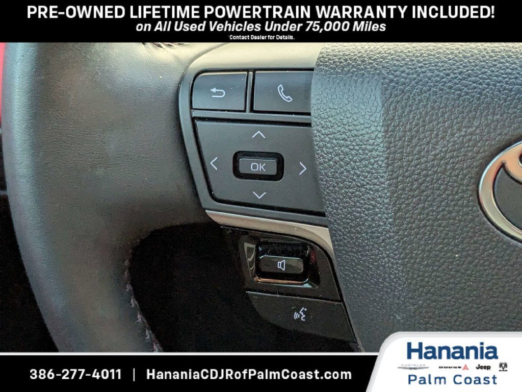 Used 2025 Toyota Camry XSE FWD image 26