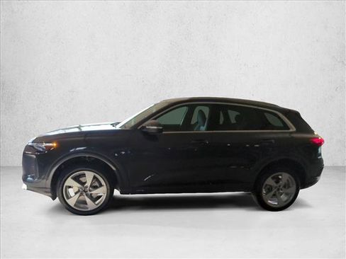 New 2025 Audi Q5 Premium Plus image 9