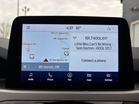 Used 2020 Ford Escape SEL image 23