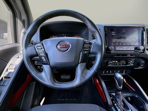 Used 2022 Nissan Frontier PRO-4X AWD/4WD image 10