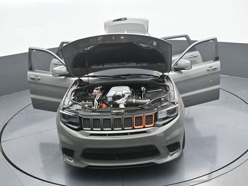 Used 2021 Jeep Grand Cherokee Trackhawk w/ Trailer Tow Group IV image 81