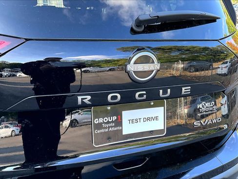 Used 2024 Nissan Rogue SV w/ SV Premium Package AWD/4WD image 31