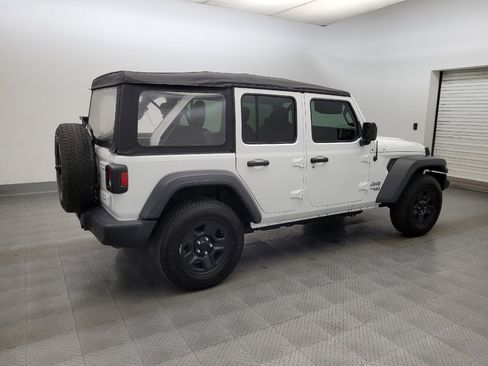 Used 2018 Jeep Wrangler Unlimited Sport AWD/4WD image 10