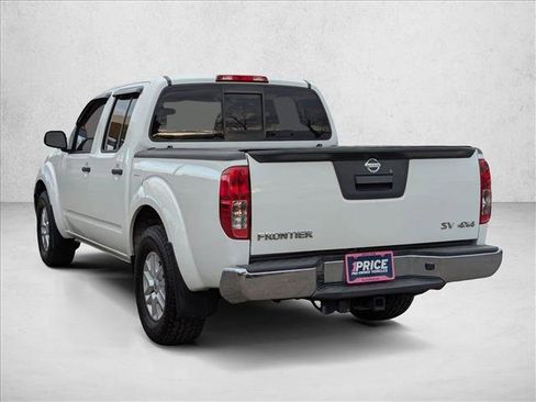 Used 2019 Nissan Frontier SV image 7