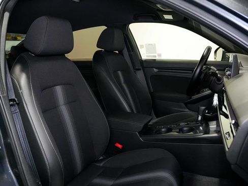Used 2022 Honda Civic Sport image 26