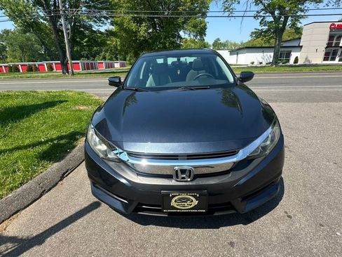Used 2016 Honda Civic EX image 2