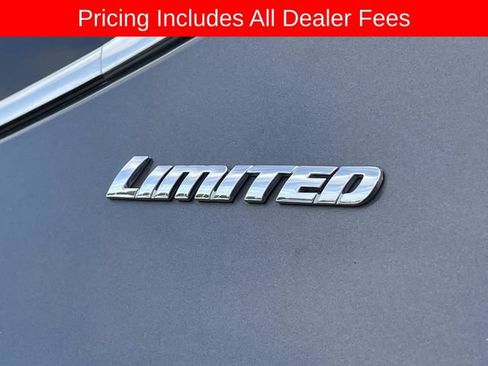 Used 2023 Toyota Tundra Limited RWD image 4