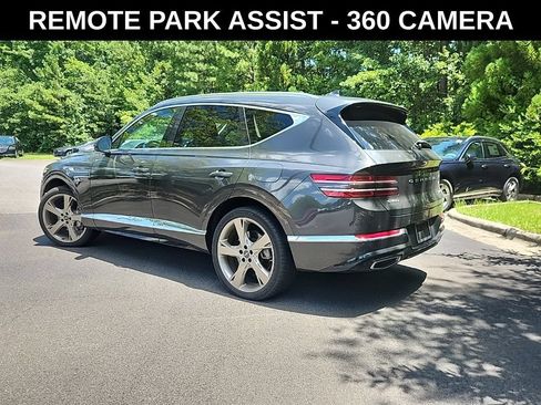 Used 2024 Genesis GV80 2.5T w/ Prestige Package AWD/4WD image 3
