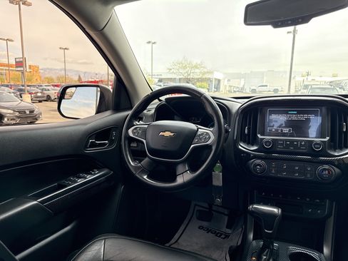 Used 2018 Chevrolet Colorado ZR2 image 27