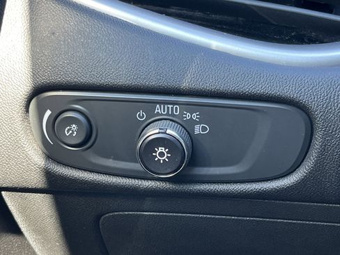 Used 2024 Chevrolet Malibu LT image 14