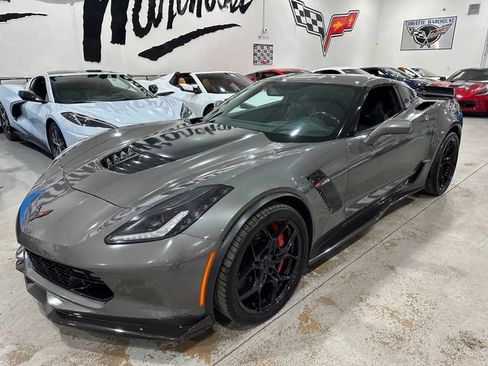 Used 2015 Chevrolet Corvette Z06 w/ Z07 Performance Package RWD image 22
