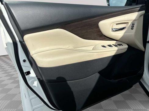Used 2020 Nissan Murano Platinum image 23
