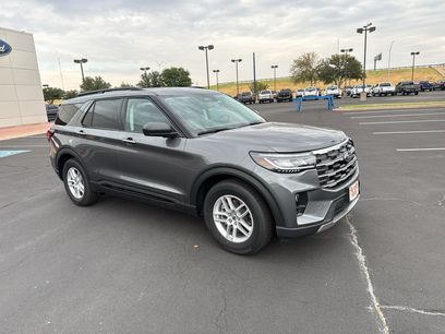 New 2026 Ford Explorer Active w/ Active Comfort Package