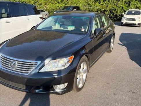 Used 2011 Lexus LS 460 w/ Comfort Pkg RWD image 1