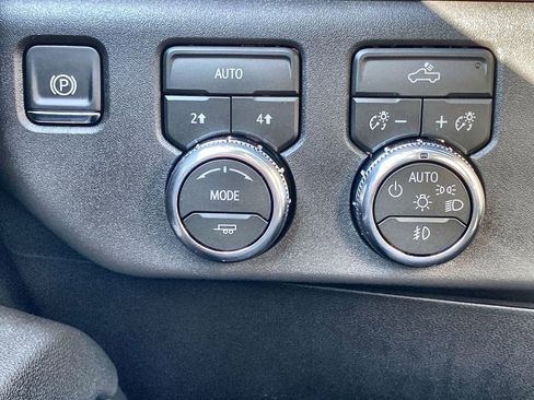 New 2026 GMC Sierra 1500 Elevation image 27