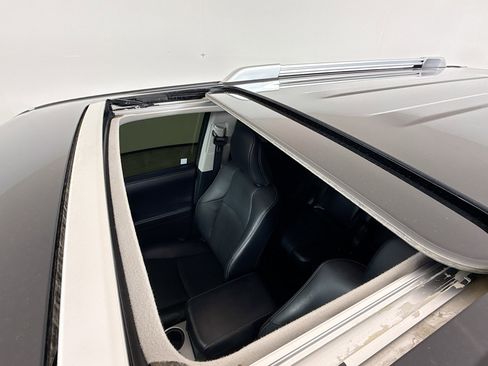 Used 2022 Toyota 4Runner Limited image 13