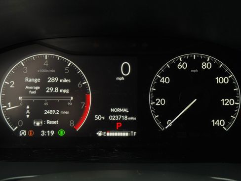 Used 2025 Honda CR-V EX-L image 18