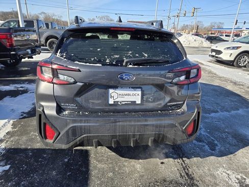 Used 2024 Subaru Crosstrek 2.0i Premium image 6
