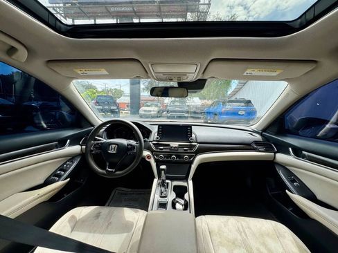 Used 2020 Honda Accord EX image 18