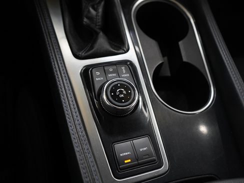 Used 2017 Nissan Maxima 3.5 S image 23