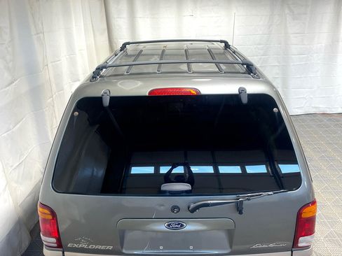 Used 2000 Ford Explorer Eddie Bauer image 7