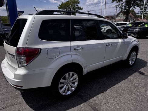 Used 2011 Subaru Forester 2.5X Limited AWD/4WD image 8