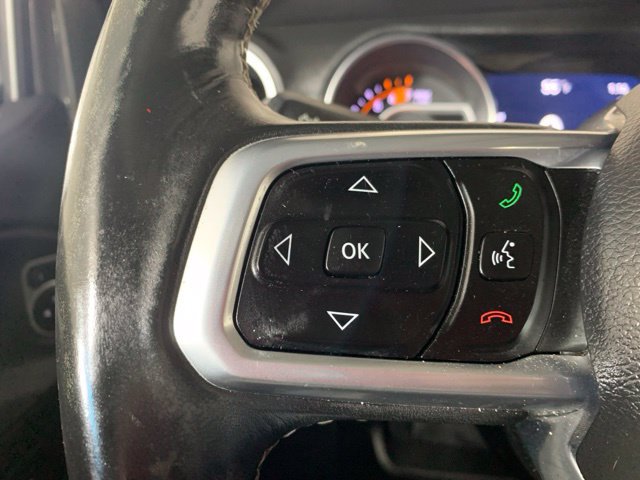 Used 2019 Jeep Wrangler Unlimited Sahara w/ Cold Weather Group AWD/4WD image 28
