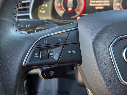 Used 2019 Audi Q8 Premium Plus image 16