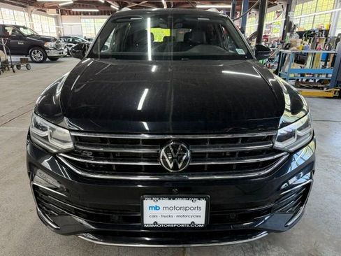 Used 2023 Volkswagen Tiguan SEL R-Line AWD/4WD image 6