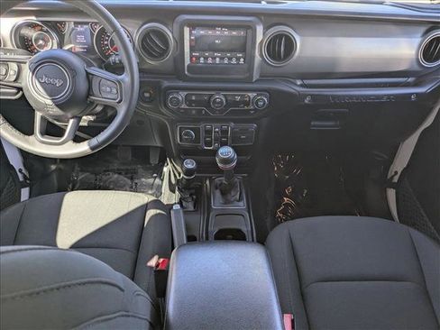 Used 2023 Jeep Wrangler Sport S image 15