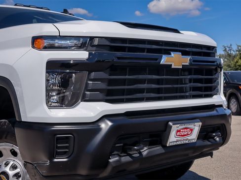 Used 2024 Chevrolet Silverado 3500 W/T w/ WT Convenience Package image 3