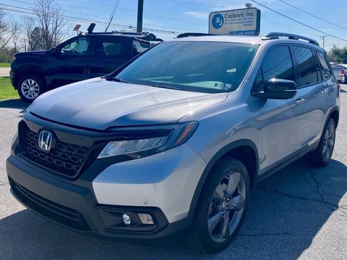 Used 2019 Honda Passport Touring image 2