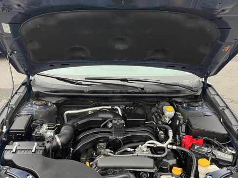 Used 2024 Subaru Outback Premium image 59