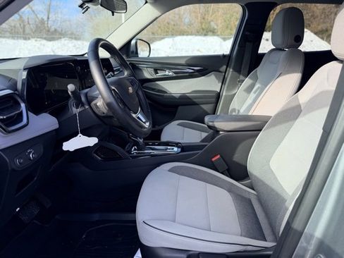 Certified 2024 Chevrolet TrailBlazer LT w/ LT Cold Weather Package image 6