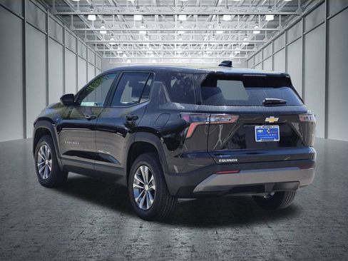 Certified 2026 Chevrolet Equinox LT FWD image 5
