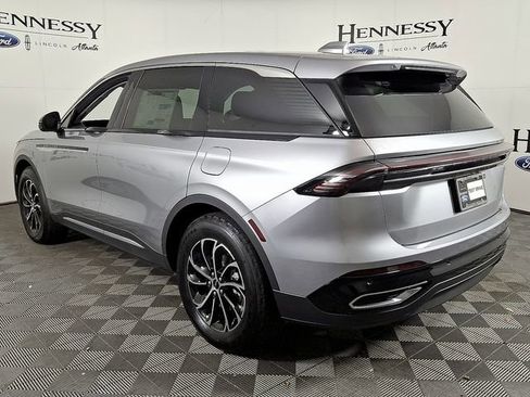 Used 2026 Lincoln Nautilus Premier w/ Equipment Group 102A AWD/4WD image 6