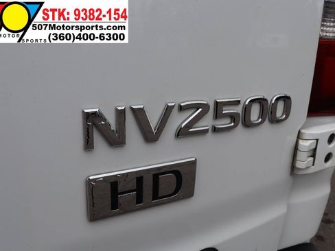 Used 2016 Nissan NV 2500 SV w/ Technology Package RWD image 14