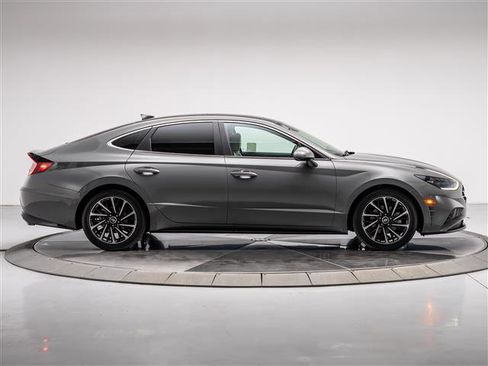 Used 2021 Hyundai Sonata Limited image 6