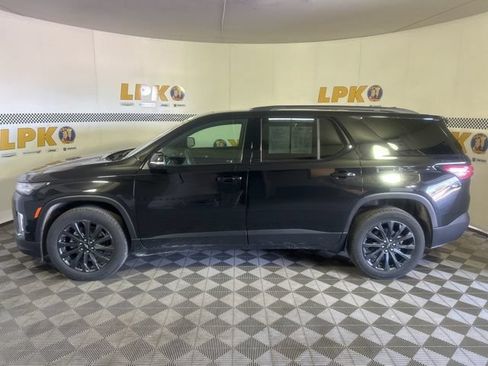 Used 2023 Chevrolet Traverse RS AWD/4WD image 7