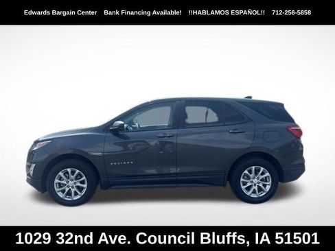 Used 2021 Chevrolet Equinox LS w/ LS Convenience Package AWD/4WD image 4