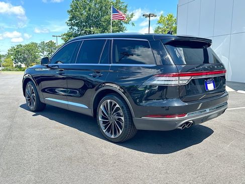 Certified 2022 Lincoln Aviator Reserve w/ Equipment Group 201A AWD/4WD image 6