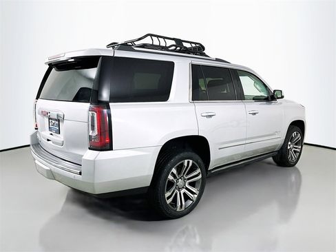 Used 2018 GMC Yukon Denali w/ Denali Ultimate Package image 8
