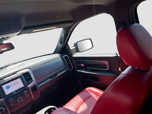 Used 2022 RAM 1500 Classic Warlock image 21