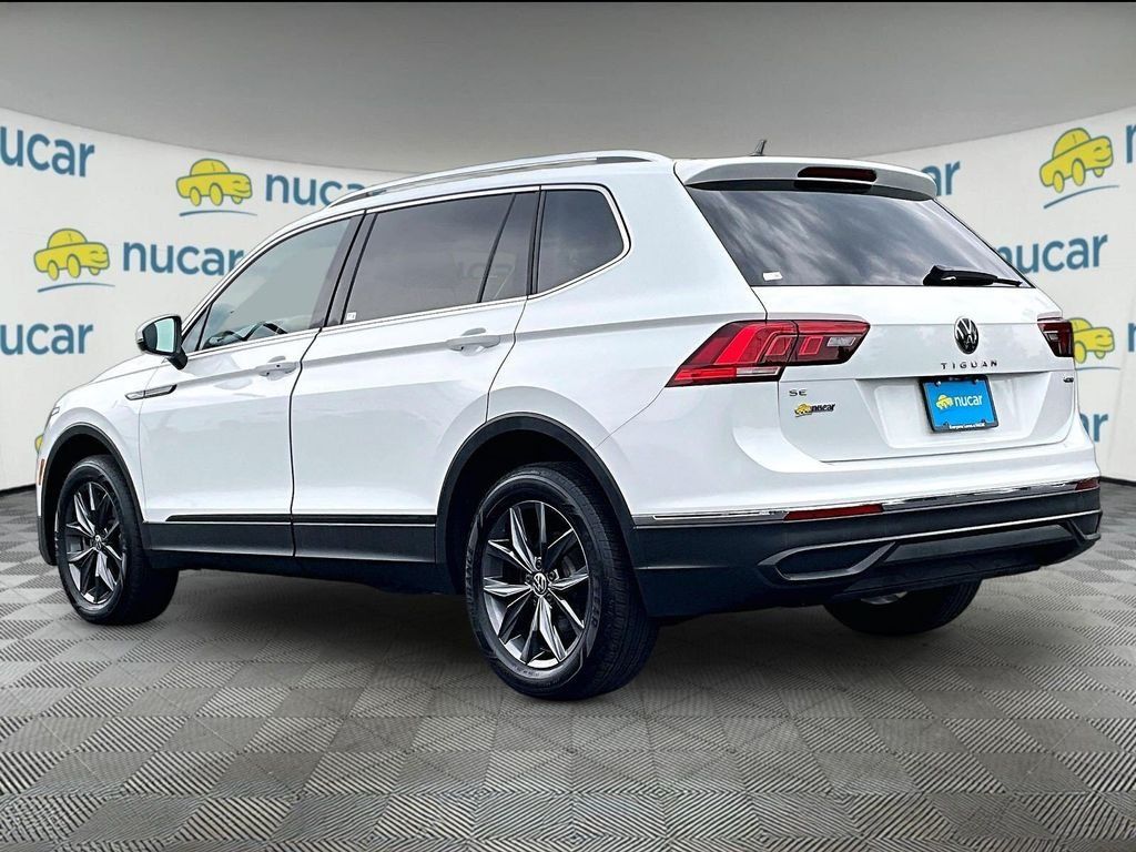 Used 2023 Volkswagen Tiguan SE AWD/4WD image 4
