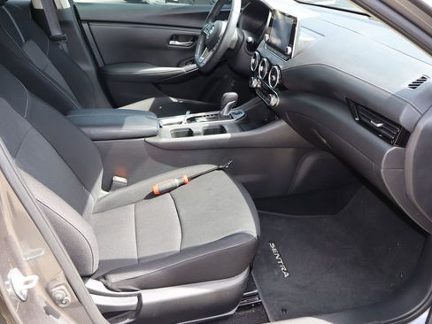 Used 2023 Nissan Sentra SV w/ All-Weather Package FWD image 16