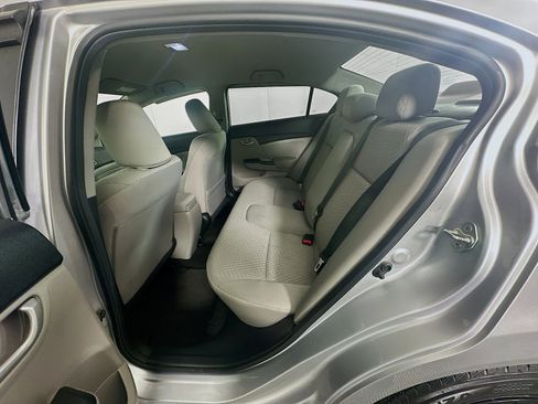 Used 2014 Honda Civic LX image 25